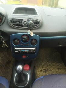 Clio3 - 5