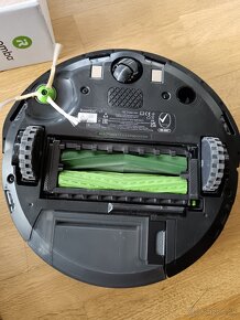 iRobot Roomba i7 - 5