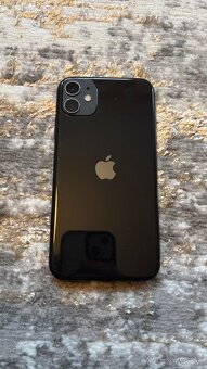 Apple iPhone 11 64GB - 5