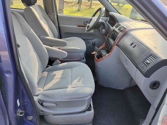 Kia Carnival 2.9CRDI 106kw 7 miestne - Možné splátky - 5