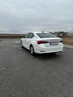 Škoda Octavia 2.0 TDI SCR Ambition - 5