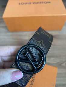 Louis Vuitton belt unisex - 5