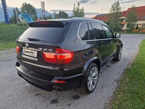 Rozpredam BMW X5 E70 M packet 3.0d 210kw - 5