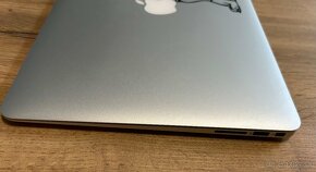 MacBook Air 2017, 128GB - 5