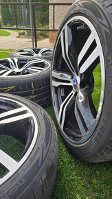 R20 originál BMW style 648M, G30-31-32 a G11-12 +pneu NOKIAN - 5