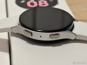 Nepouživané Samsung Galaxy Watch 5 44mm GPS - 5