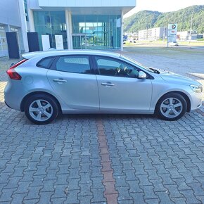 Predám Volvo V40 90kw, Rok výroby 2017, Automat, benzín - 5