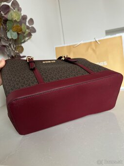 Michael Kors Jet Set kabelka - 5