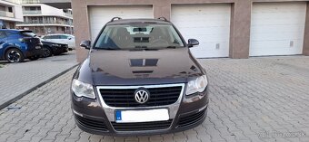 Predám Volkswagen Passat B6 Combi 2.0 TDI 103Kw R.V.2009 - 5