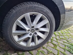 215/55/17 Škoda Superb STRATOS 5x112 - 5