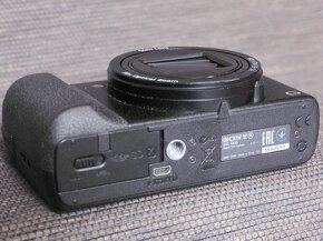 Sony DSC-HX60 . - 5