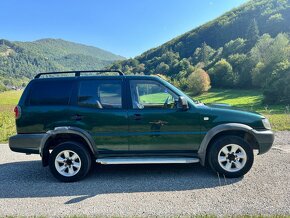 Nissan Terrano II 2.7 TurboDiesel - 5