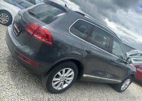 Volkswagen Touareg 3,0 4X4 V6 180kW TAŽNÉ 3.5T nafta - 5