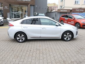 AKCE Hyundai IONIQ Electric 28kWh 88kW STYLE - 5