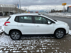 PEUGEOT 2008 1.2 PureTech - 5