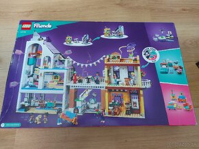 LEGO® Friends 41732 Kvetinárstvo a dizajn štúdio v meste - 5