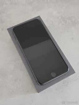 iPhone 8 plus 64gb Space Grey - 5