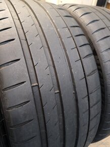 235/35 r19 letné - 5