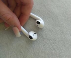 Apple Airpods 2019 - 5