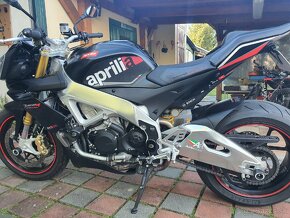 Aprilia Tuono V4 - 5