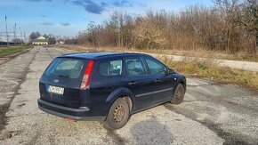 Ford Focus combi 1.6 benzín - 5