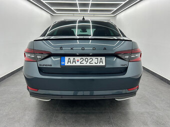 Škoda Superb 2.0 TDI SCR Sportline 4x4 DSG - 5