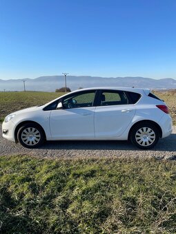 Opel Astra 1.7 - 5