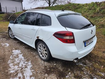 Renault Laguna 3 Grandtour 2.0 dCi 4control 110kW - 5