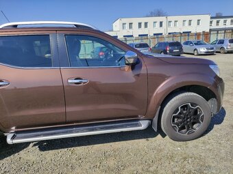 Nissan Navara NP300 SR - 5