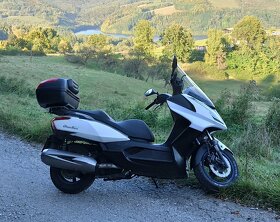 Kymco Downtown 300i - 5