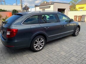 Škoda Superb combi 4 x4 - 5