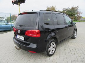 Volkswagen Touran 2.0 TDI Highline DSG 7miest - 5