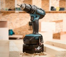 Adaptér DeWALT + MILWAUKEE 18V / MAKITA 18V - 5