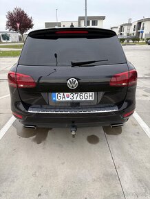 —- VW Touareg 3,0 tdi 176 kw — - 5