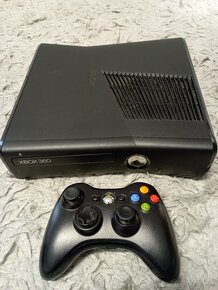 XBOX 360 SLIM 4GB - 5