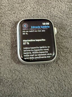 Predám Apple Watch 8 45mm Silver malé známky používania. - 5