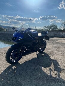 Yamaha R7 - 5