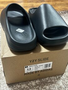 Yeezy slide - 5