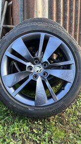 ❄️zimná sada 5x112 r18 originál superb 3 Passat b8 - 5