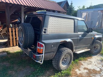 Predám Nissan Patrol y60 - 5