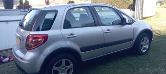 SUZUKi SX4 - 5