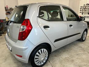 Hyundai i10  1.1i PLNÁ SERVISKA  KLIMA  4x EL.OKNA - 5