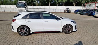 KIA Ceed GT 1.6 T-GDi 150kw A/T - 5