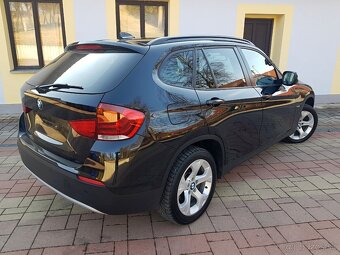 BMW X1 E84 X-DRIVE 2.0D 130KW A/T BIXENÓN TOP STAV - 5