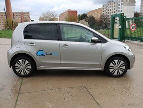 Odstúpim leasing na VW e-Up, bohatá výbava, odpočet DPH - 5