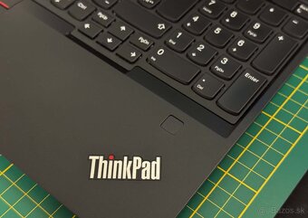 Lenovo Thinkpad E590 – S podsvietenou klávesnicou - 5