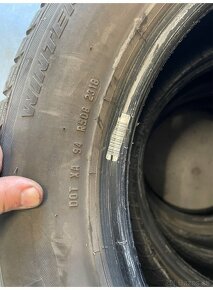 Pirelli 215/60 r16 zimné - 5