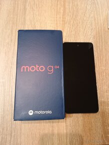 Samsung A22, Motorola e04 - 5