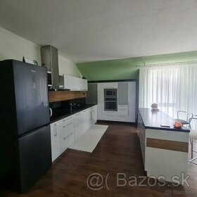 VÝRAZNE ZNÍŽENÁ CENA LUXUSNÝ APARTMÁNOVÝ DOM 350 M2 - 5