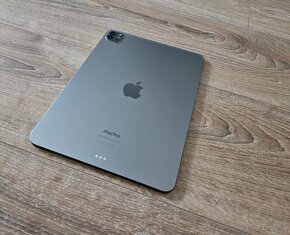 Apple iPad pro 11 4 generácie 1TB s procesorom M2 - 5